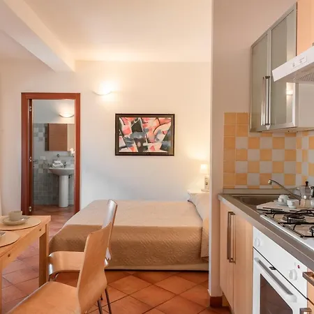Isa-residence With Swimming-pool In Santa Teresa Gallura