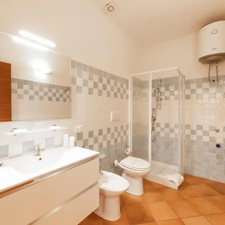 Aparthotel Isa-residence With Swimming-pool In Santa Teresa Gallura