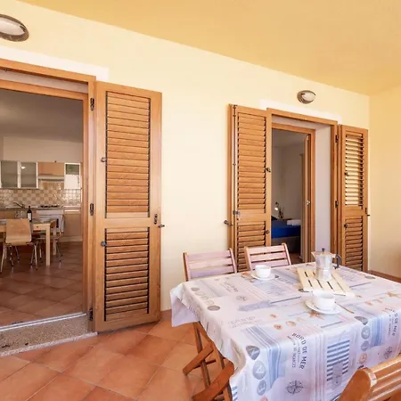 Isa-residence With Swimming-pool In